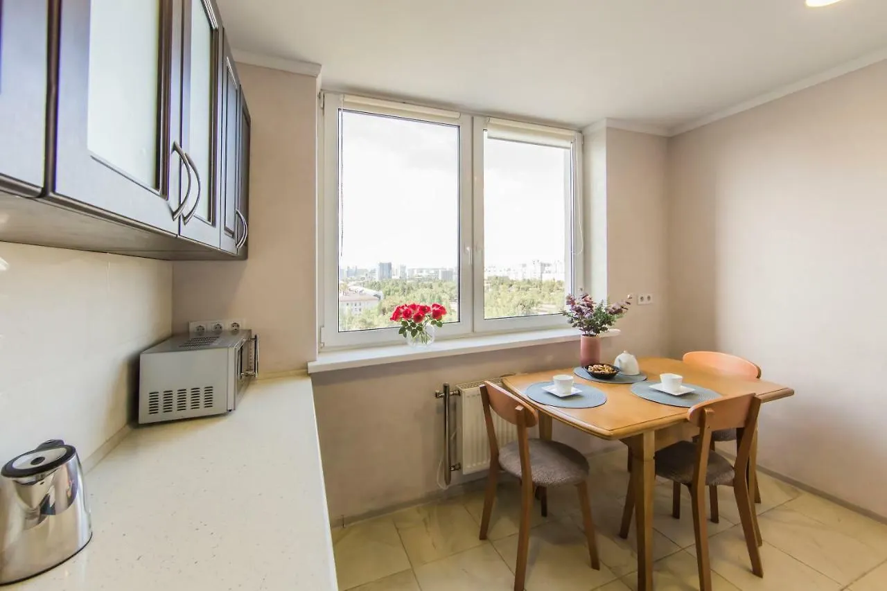 Super View, Luxury Apartment Near Chernihiv Metro. Киев