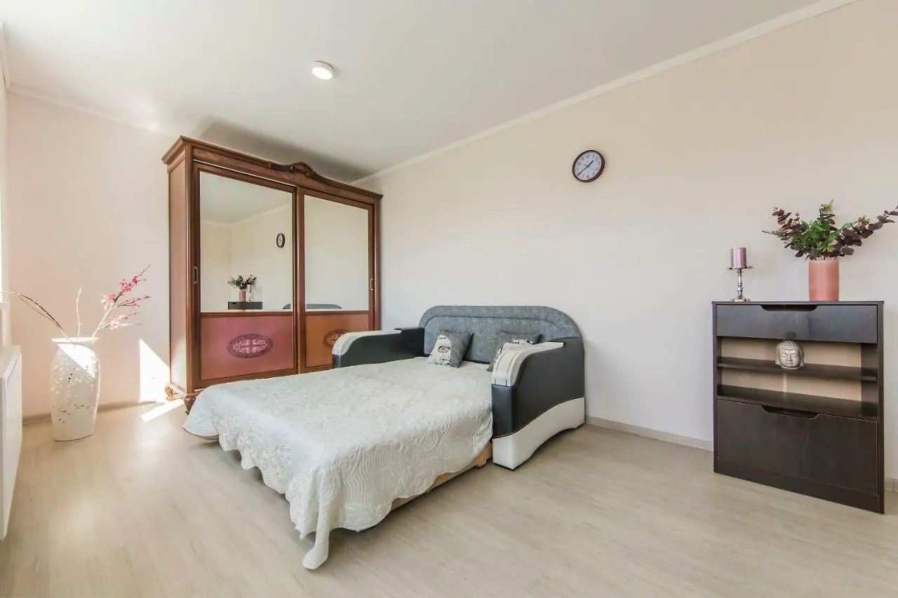 Super View, Luxury Apartment Near Chernihiv Metro. Киев