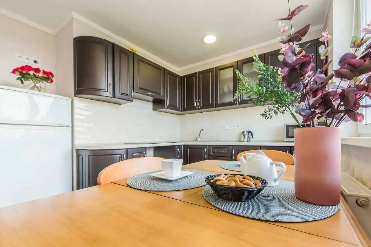 Super View, Luxury Apartment Near Chernihiv Metro. Киев 0*,